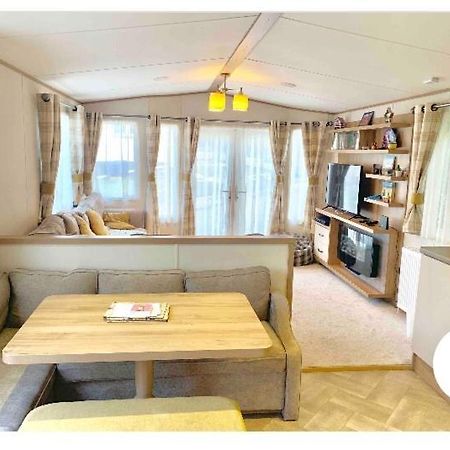 Hastings Holiday Home At Fairlight Lodge Beauport Holiday Park St Leonards-on-Sea Exteriör bild