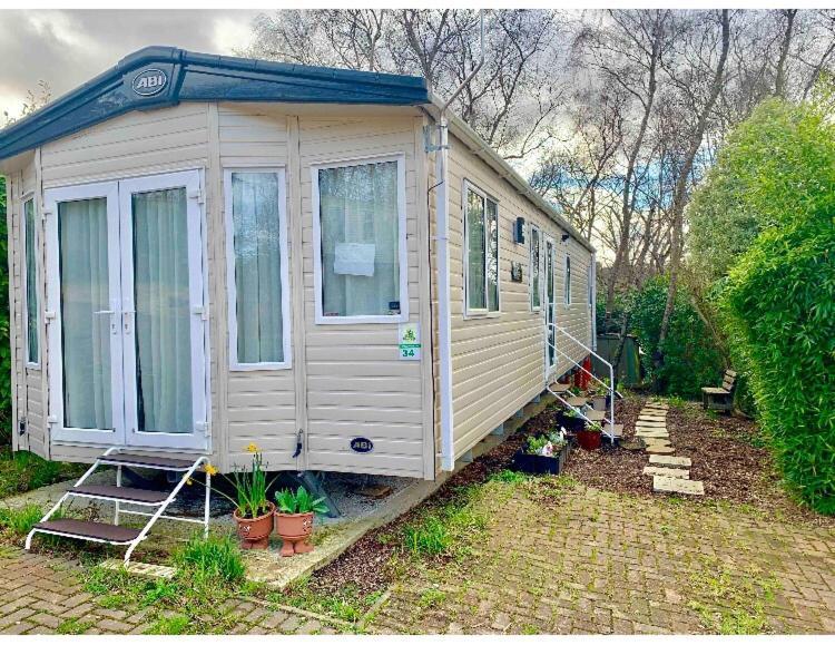 Hastings Holiday Home At Fairlight Lodge Beauport Holiday Park St Leonards-on-Sea Exteriör bild