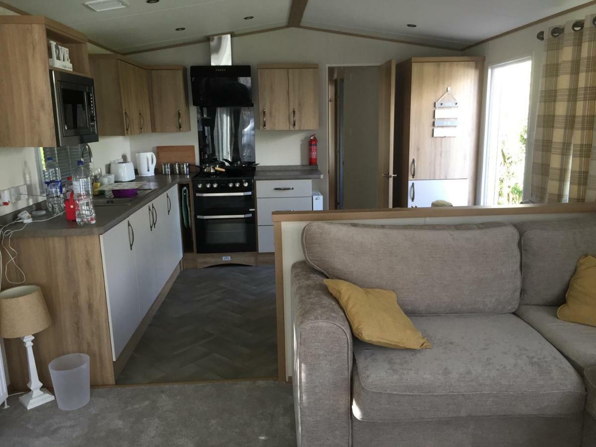 Hastings Holiday Home At Fairlight Lodge Beauport Holiday Park St Leonards-on-Sea Exteriör bild