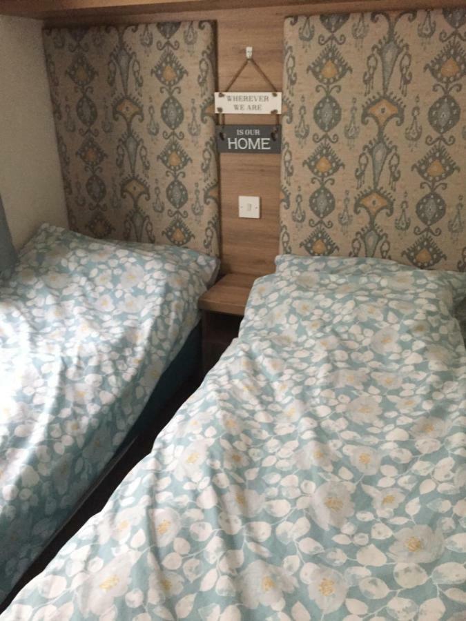 Hastings Holiday Home At Fairlight Lodge Beauport Holiday Park St Leonards-on-Sea Exteriör bild